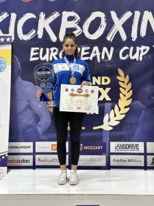 Read more about the article Tizenegy arany a szarajevói kick-box Európa-kupán