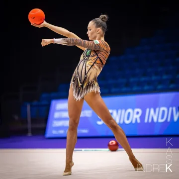 Bajnokavatás a ritmikus gimnasztikázóknál