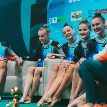Rg-vb: Az együttes kéziszercsapatnál minél előrébb végezni az összetett versenyben a cél Rg-vb: Az együttes kéziszercsapatnál minél előrébb végezni az összetett versenyben a cél